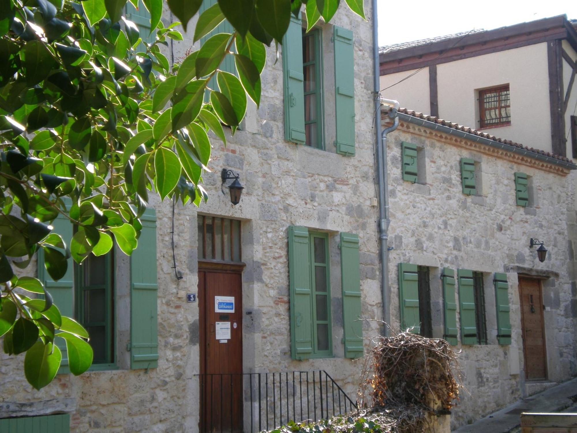 Chambre D'Hotes La Tour De Brazalem Bed and Breakfast Nérac Exterior foto